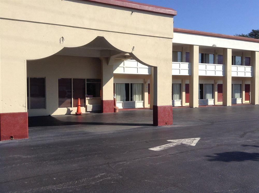 Astoria Hotel Danville North Luaran gambar