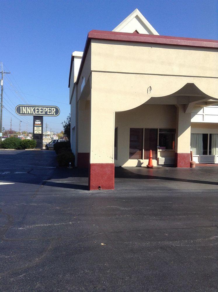 Astoria Hotel Danville North Luaran gambar